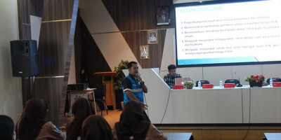 PLN UP2B Jatim Edukasi Siswa SMAN 1 Sidoarjo Sadar Keselamatan Ketenagalistrikan