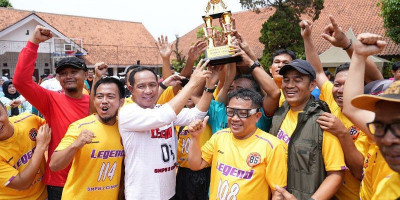 Keseruan Reuni Akbar Alumni SMP Negeri 2 Cimahi Bersama Panglima TNI