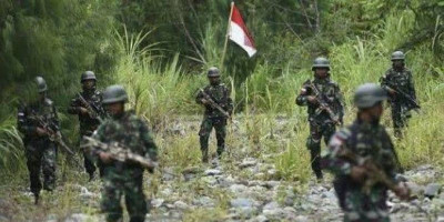 Aparat Terus Kejar Pelaku Penembakan 2 Anggota TNI di Maybrat Papua