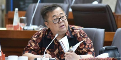 Legislator PDIP Ingatkan Menteri Bahlil Tak Ikut Campur Urusan Internal Partai 