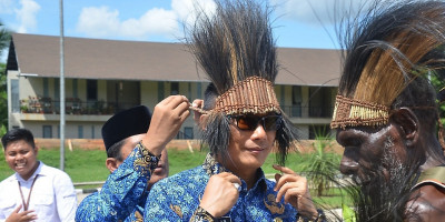 Transformasi Pos Lintas Batas, Prof Zudan: Peningkatan Pelayanan PLBN Sota Patut Dicontoh