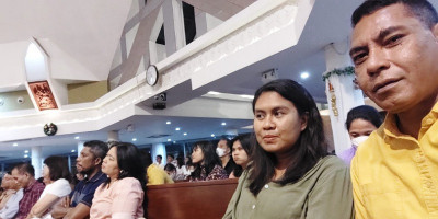 Misa Malam Tahun Baru di Paroki Hati Santa Perawan Maria Tak Bernoda Tangerang