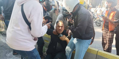 Ikut Terciduk Kasus Nakorba Artis Saipul Jamil Terlihat Menangis