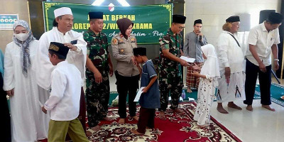 Korem 052/Wkr Berikan Santunan kepada Yayasan  Yatim Piatu Darunnas 