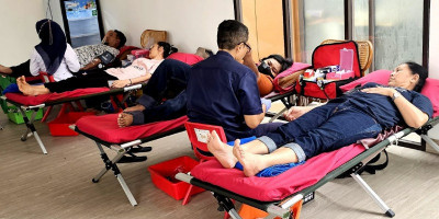 Akademi Farmasi Bhumi Husada Adakan Aksi Donor Darah di Ciracas