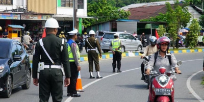 Pomdam Kasuari Bersama Satlantas Polresta Manokwari Gelar Razia Bersama