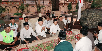 Ziarah ke Makam Presiden RI Pertama, Gus Imin: Bung Karno Inspirasi Wujudkan Kedaulatan Bangsa