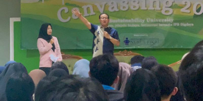 Talkshow Alumni Inspiratif & Duta IPB, Prof. Rokhmin Dahuri Berikan Motivasi Kepada Pelajar