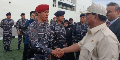 Menhan Lepas Prajurit Jalasena Angkatan laut untuk Misi Kemanusiaan di Palestina