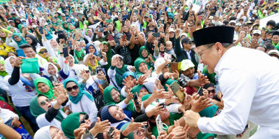 Kampanye Akbar di Sukabumi, Gus Imin Apresiasi Komitmen Kader dan Relawan