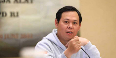 Luhut Wacanakan Kenaikan Pajak Kendaraan Bermotor, Sultan Singgung Fenomena Green Inflation 