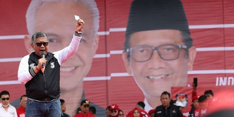 Sekjen PDIP Minta Warga Lampung Kampanyekan Kartu Sakti Ganjar Pranowo