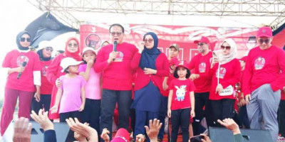Testimoni Warga Cirebon Di Pantai Baro, Prof. Rokhmin Dahuri Fokus Sejahterakan Nelayan