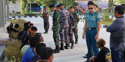TNI AL Berhasil Amankan 24 Pekerja Migran Ilegal Di Pesisir Pelintung Dumai 