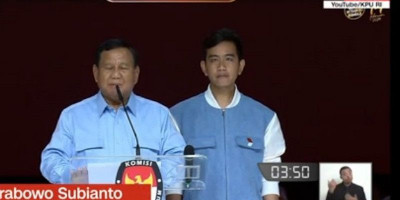 Prabowo Minta Maaf, Ada Apa?