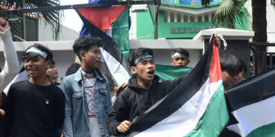 Gerbang Pronas dan Relawan Capres Desak MUI Tegaskan Fatwa Soal Boikot Produk Terafiliasi Israel 
