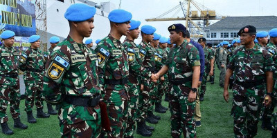 Kasal Sambut Kedatangan KRI Frans Kaisiepo-368 Usai Tuntaskan Misi Perdamaian Dunia