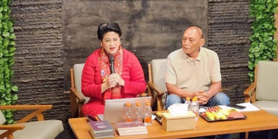 Tak Terima Diserang Tukang Fitnah, Connie Rahakundini Bongkar Pertemuan Rahasia