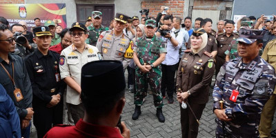Forkopimda Jatim Tinjau Tempat Penyimpanan Logistik Pemilu di Tiga Daerah