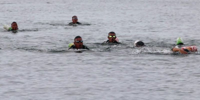 Prajurit Laba-laba Hitam Arungi Laut di Papua Barat Daya