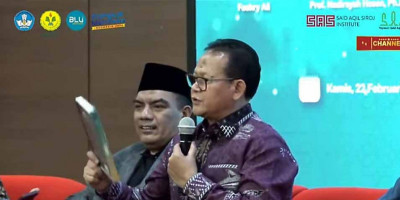 Bedah Buku Kiai Pesantren Membangun Peradaban, Prof. Rokhmin: KH. Said Aqil Siroj Sosok Tauladan Pecinta Ilmu