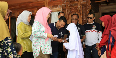 Komunitas Bikers Setjen DPD RI Touring dan Baksos Ke Lampung