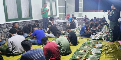 Satgas TMMD ke-119 Kodim 1715/Yahukimo Pererat Kebersamaan melalui Makan Malam Bersama
