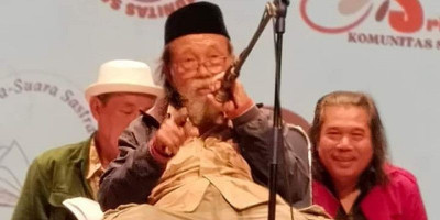 Diskusi Mengenang 40 Hari Wafatnya Prof.Abdul Hadi WM : Gerakan Angkatan 70, Sastra Sufi, dan Kembali ke Akar 