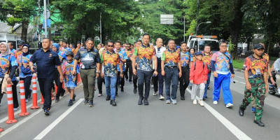 Menteri AHY Lepas Peserta Fun Sport HUT ke 62 Kopaska 