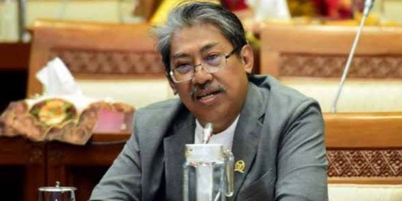 Terkait Pencabutan IUP dan HGU, Mulyanto Desak KPK Periksa Menteri Bahlil