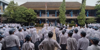 Kapolsek Samarinda Ulu: Ciptakan Lingkungan Sekolah yang Aman, Cegah Bullying!