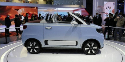 Harmonisasi Kebijakan dan Masyarakat dalam Menghadapi Tantangan Mobil Listrik dan Ganjil-Genap 