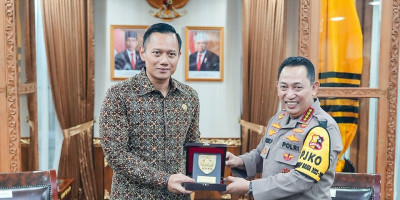 Menteri ATR/Kepala BPN Kunjungi Kapolri, Perkuat Sinergi Pemberantasan Mafia Tanah 