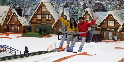 Trans Snow World Bintaro, Hadirkan Sensasi Bermain Salju bak di Negeri Sakura 