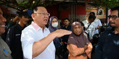 Ketua Komisi IV DPR RI Tinjau Langsung Ketersediaan dan Harga Pangan di Pasar Way Halim