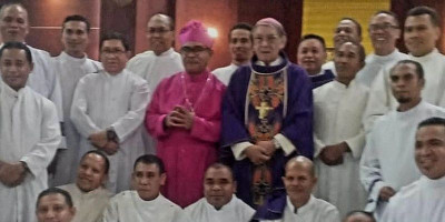 Keuskupan Kupang Punya Uskup Baru, Mgr. Hironimus Pakaenoni, Pr