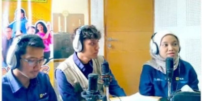 Sosialisasi Keselamatan Bidang Kelistrikan Melalui Talkshow Radio oleh PLN UP2B Jabar