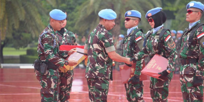 Panglima TNI Sambut Peace Keepers Indonesia  Usai Bertugas
