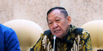 Legislator Golkar Hamka B Kady Nilai Pencarian KM Yuiee Jaya Belum Maksimal
