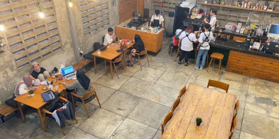 Menemukan Ketenangan dan Kesenangan di cafe Chill Room Kota Bogor