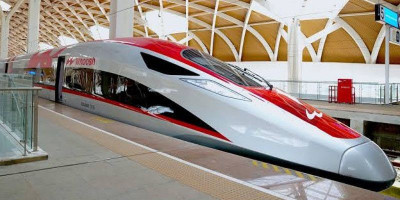 Dynamic Pricing Solusi untuk Meningkatkan Peminat Kereta Cepat?