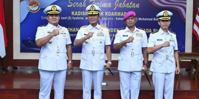 Pangkoarmada RI Pimpin Sertijab Kadiskomlek dan Komandan Denma Koarmada RI