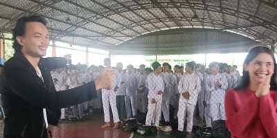 Ulang Tahun Richelle G Skornichi Dirayakan oleh 2000 siswa SMK Boash 1 Bogor 