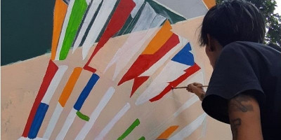Dulu Diremehin? Perjalanan Kevin Meraih Kesuksesan sebagai Mural Artis