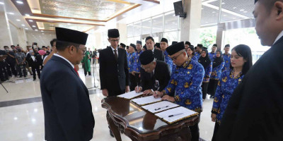 Lantik 96 Orang PPPK, Sekjen DPD RI Rahman Hadi Minta Berikan Pelayanan Kinerja Terbaik  