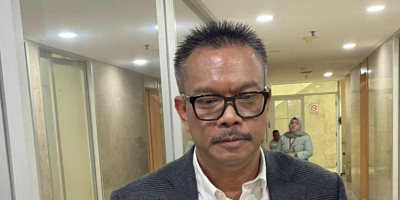 Perjuangkan OJOL dan Kurir Bisa Terima THR, DPR Dorong Revisi Permenaker 6/2016