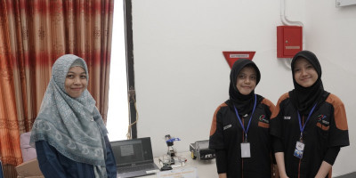 Manfaatkan KiDi IoT, Siswa SMK di Cirebon Ciptakan Robot Arm dan Aplikasi Smart Home