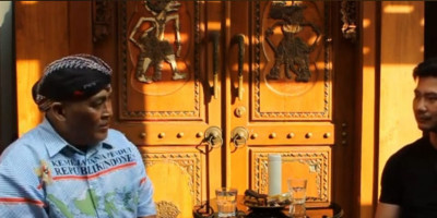 Tim LAKONE Menyambangi Lokasi Syuting Film Syirik, Donny Alamsyah Terkejut