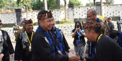 Panglima TNI Hadiri Milangkala Ke-5 Paguyuban Baraya Maung Parahyangan 