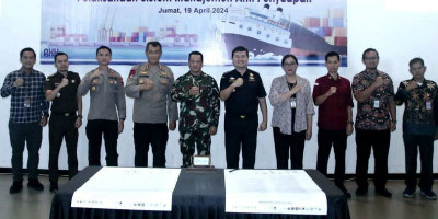 TNI-AL Bersama Unsur Maritim Tandatangani Pakta Integritas